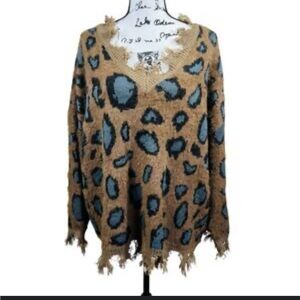 Simply Couture Tan and Blue Leopard Print Sweater